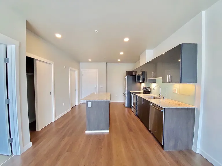 1085 103rd Ave NE #315 — Photo 10