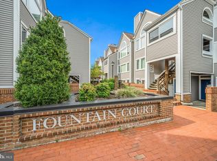 5550 Lee Hwy #51, Arlington, VA 22207