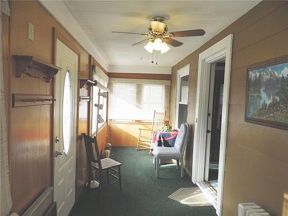 2nd image of 246 S Clarendon St