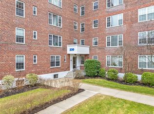 230 Pelham Road #4L, New Rochelle, NY 10805