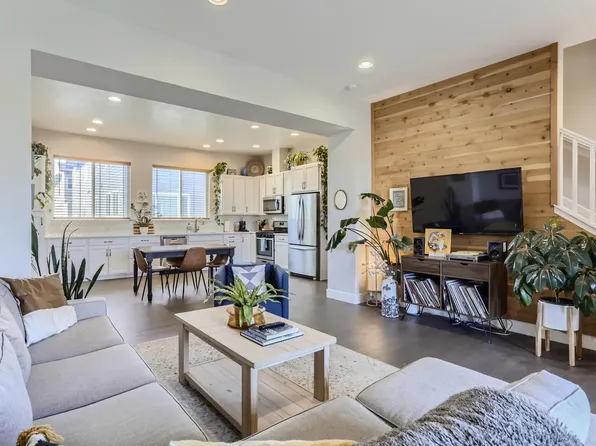 4225 Yarrow St, Wheat Ridge, CO 80033