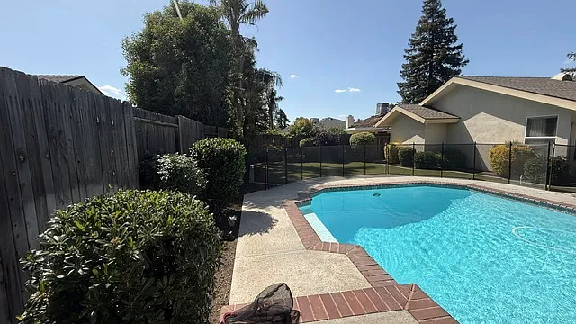 9409 High Oak Dr — Photo 29
