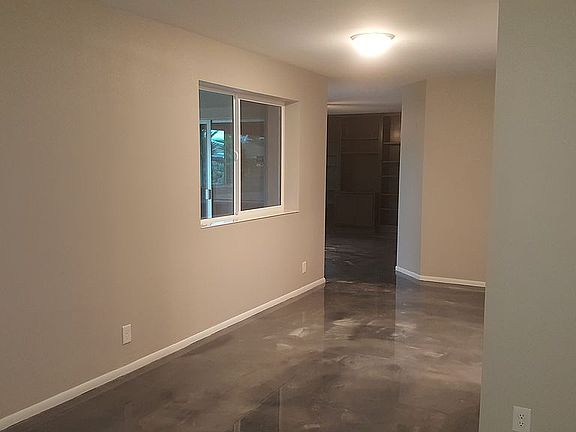 Dining area/nook