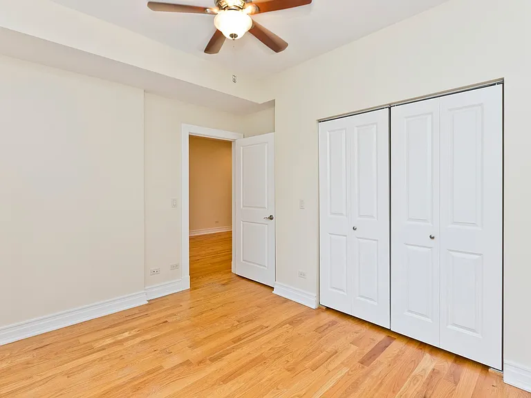 1640 W Fargo Ave #102 — Photo 9