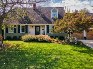 1127 Riverside Dr, Washington Court House, OH 43160