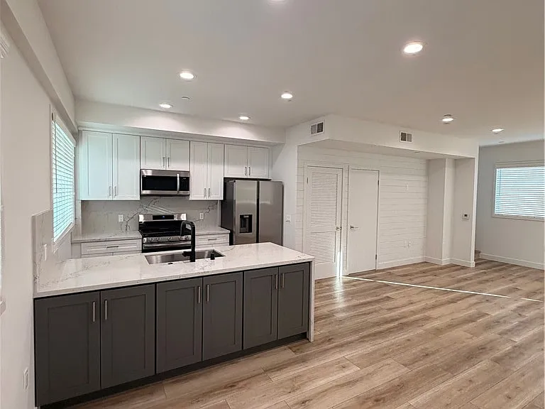 14662 W Sara Ln #14662 — Photo 15