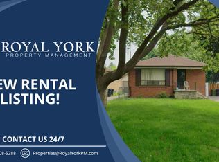 67 Hart Ave #2, Toronto, ON M1K 3H3