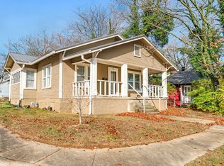 811 N Lindell Ave, Fayetteville, AR 72701
