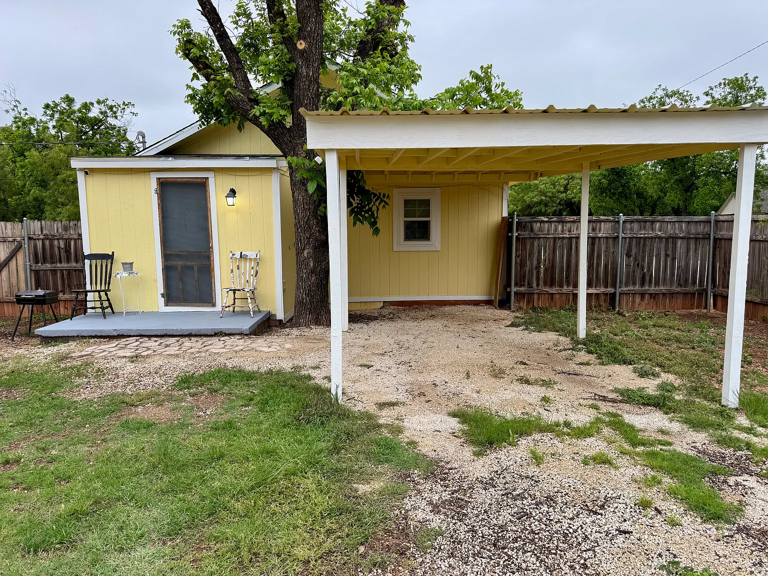 282 Carl St — Photo 3