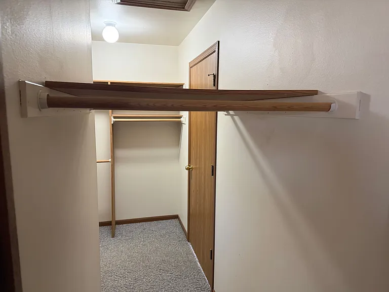 208 Bowman Ln #4 — Photo 7