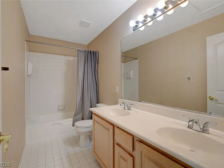 1209 Corona Valley St — Photo 34