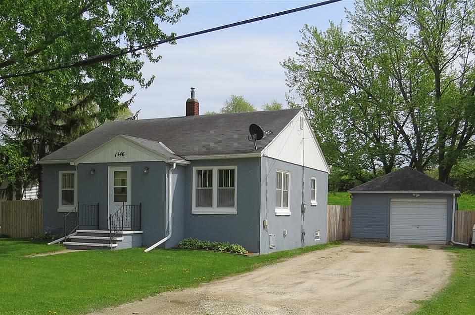 1st image of 1746 Michigan Dr