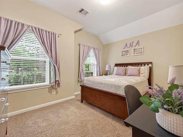 7 Cayahoga Ct — Photo 16