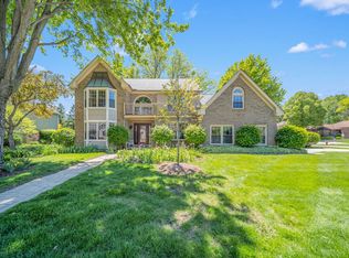 323 Ford Ln, Bartlett, IL 60103