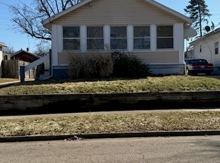 1165 Neptune Ave, Akron, OH 44301