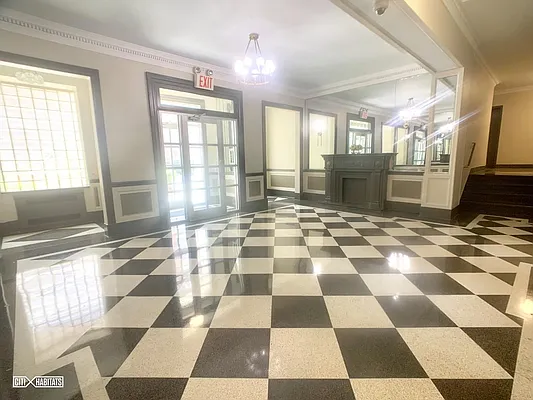 Rented by Citi Habitats | media 9