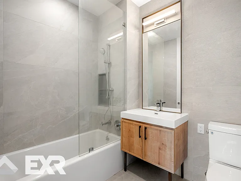 69 Adams St #19H — Photo 6
