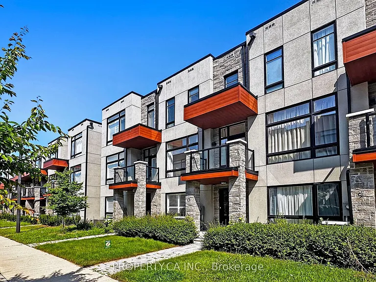 13 Mogul Rd — Photo 2