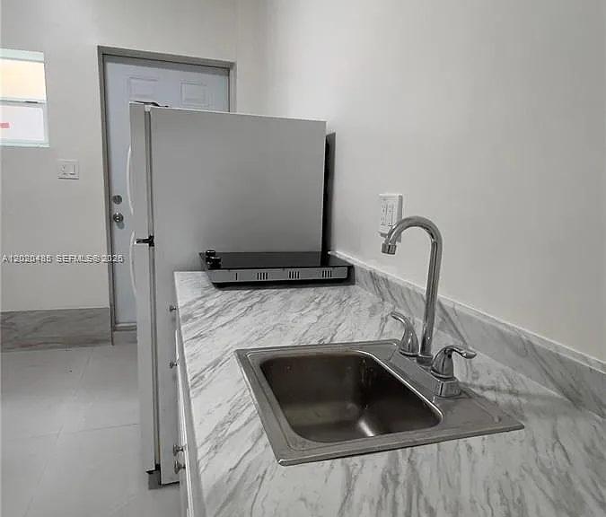 1845 Bay Rd #1 — Photo 3