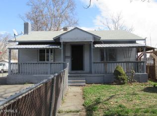 911 S 3rd Ave, Yakima, WA 98902