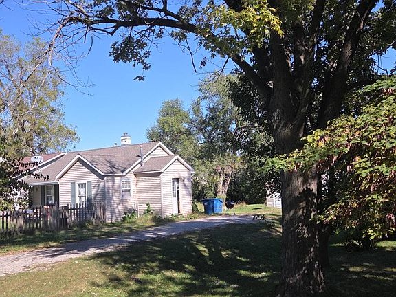 2nd image of 1107 14th St