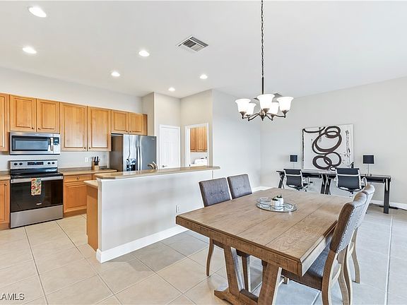 5th image of 5496 Avon Park Ct