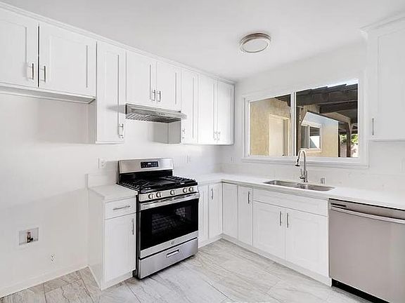 2nd image of 6363 W 84th Pl