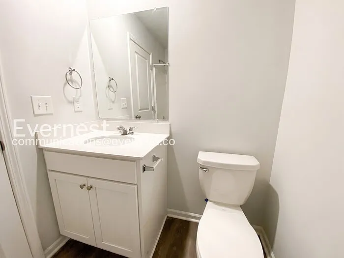 4107 Olive St — Photo 17