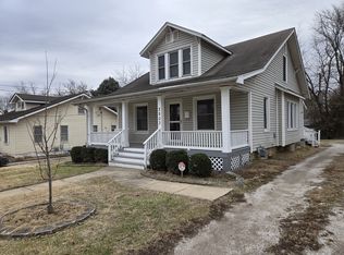 2803 Grandview Ave, Alton, IL 62002