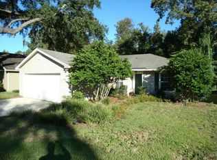 8117 Homestead Oaks Dr, Jacksonville, FL 32221