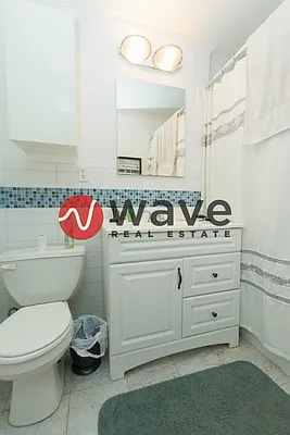 Rented by Wave Real Estate Group | media 27