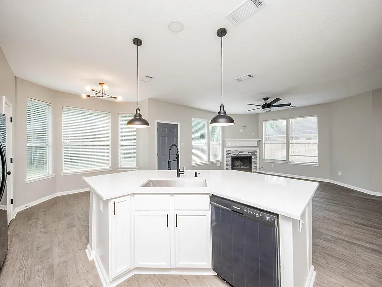 14011 Cypress Falls Dr — Photo 4