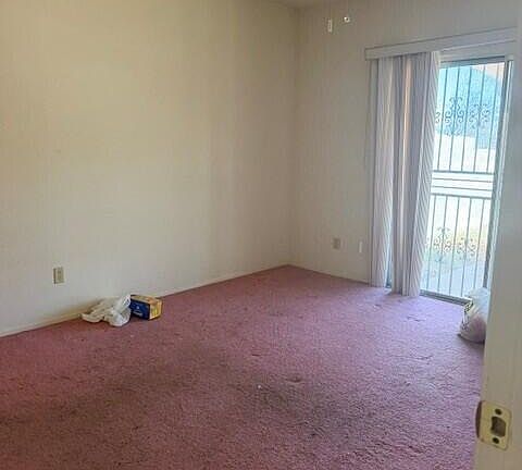 5th image of 1757 W Elm St
