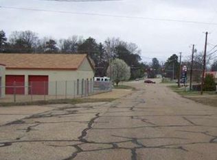 2002 S Robison Rd, Texarkana, TX 75501