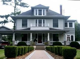 1635 E Walnut St, Springfield, MO 65802