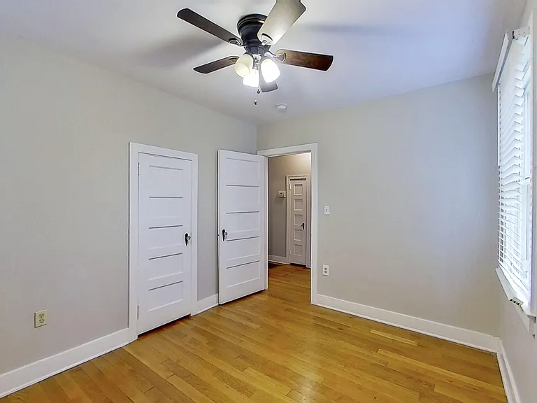 1506 Pendleton Rd — Photo 9