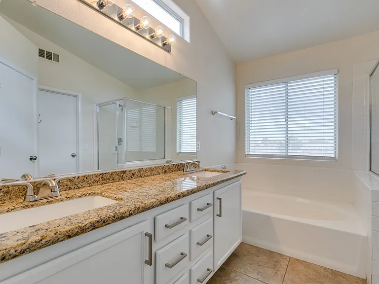 7804 Amulet St — Photo 31