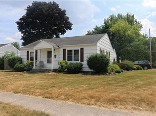 209 Tarrington Rd, Rochester, NY 14609