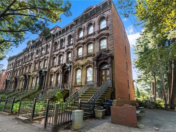 562 Chapel Street, New Haven, CT 06511