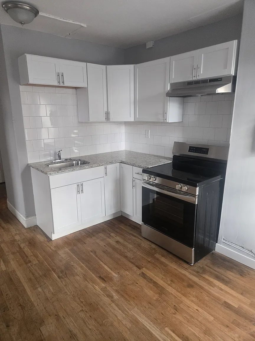 103 Overlook Pl APT 2 photo 1
