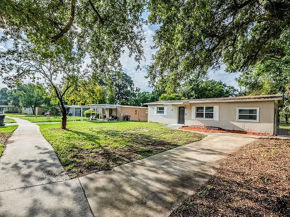 5214 Montague Pl
