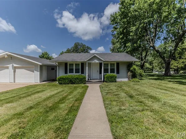 1341 Thomas Dr, Lebanon, MO 65536