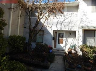 18517 Eagles Roost Dr, Germantown, MD 20874