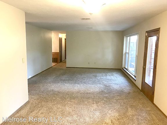 3rd image of 6800 NW 31st St