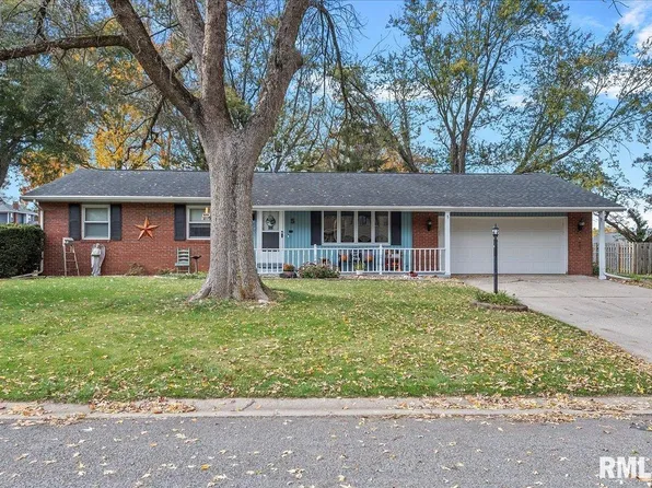 5 Holiday Ln, Riverton, IL 62561