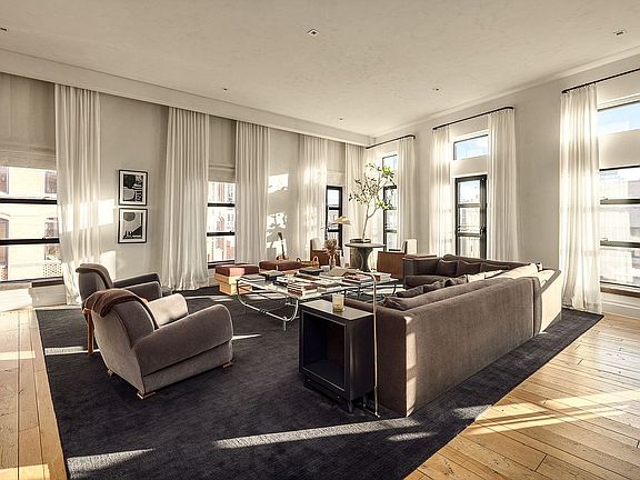 3rd image of 374 Broome St
