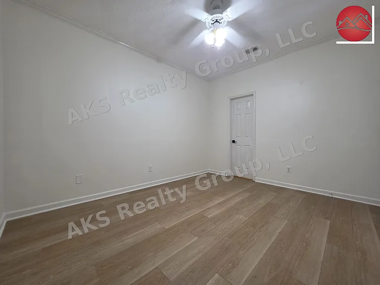 158 Sugar Dr — Photo 8