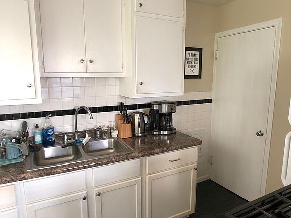 5th image of 4126 N Bartlett Ave