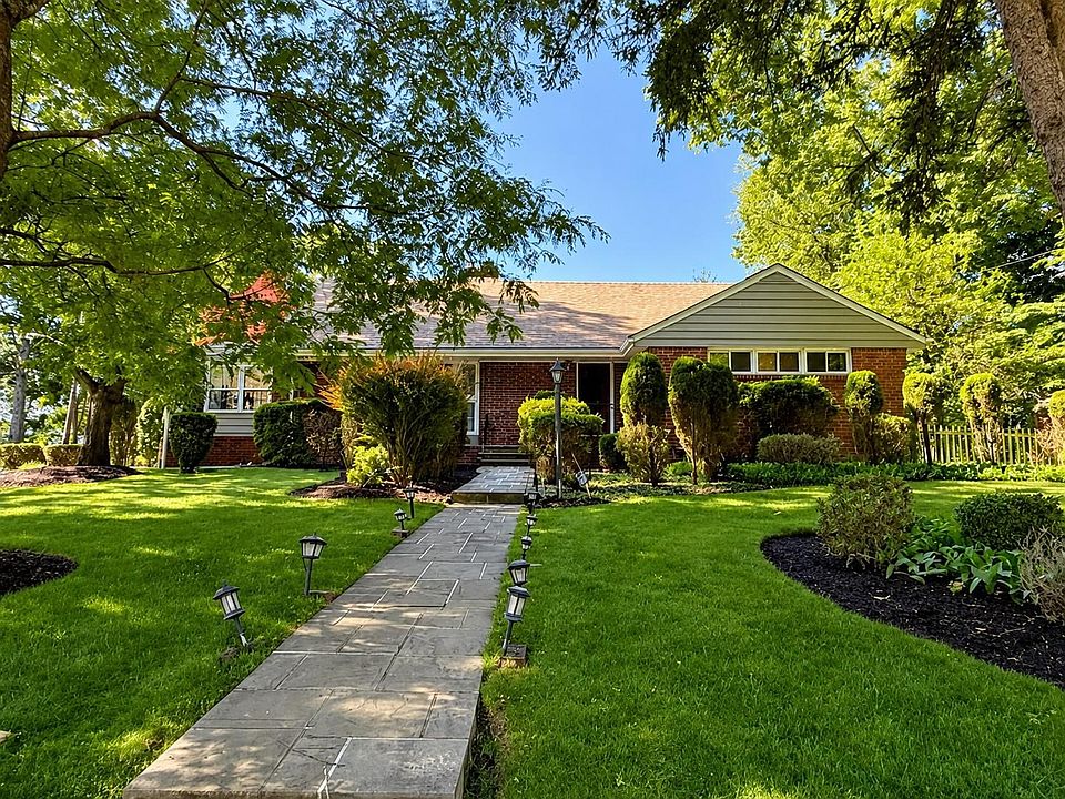 1st image of 72 Foster Rd
