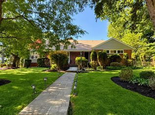 72 Foster Rd, Tenafly, NJ 07670